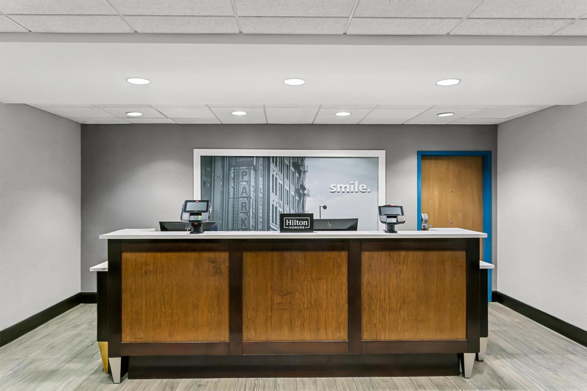 Hotel Hampton & Baltimore/woodlawn